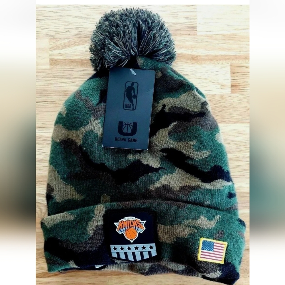 New York Knicks Hat Salute to Service Green Camo Cap Beanie USA Flag Patch